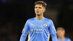 记者：麦卡蒂对加盟勒沃库森持开放态度，他从1月起密切关注药厂